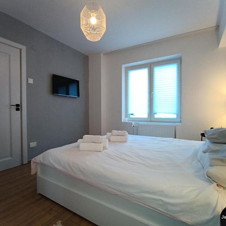 Cozy Apartment City Center Bucarest Extérieur photo