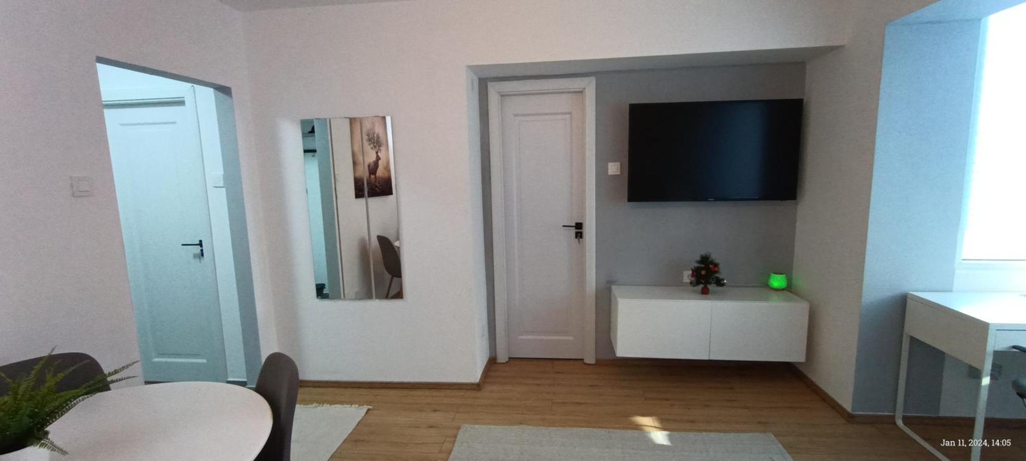 Cozy Apartment City Center Bucarest Extérieur photo