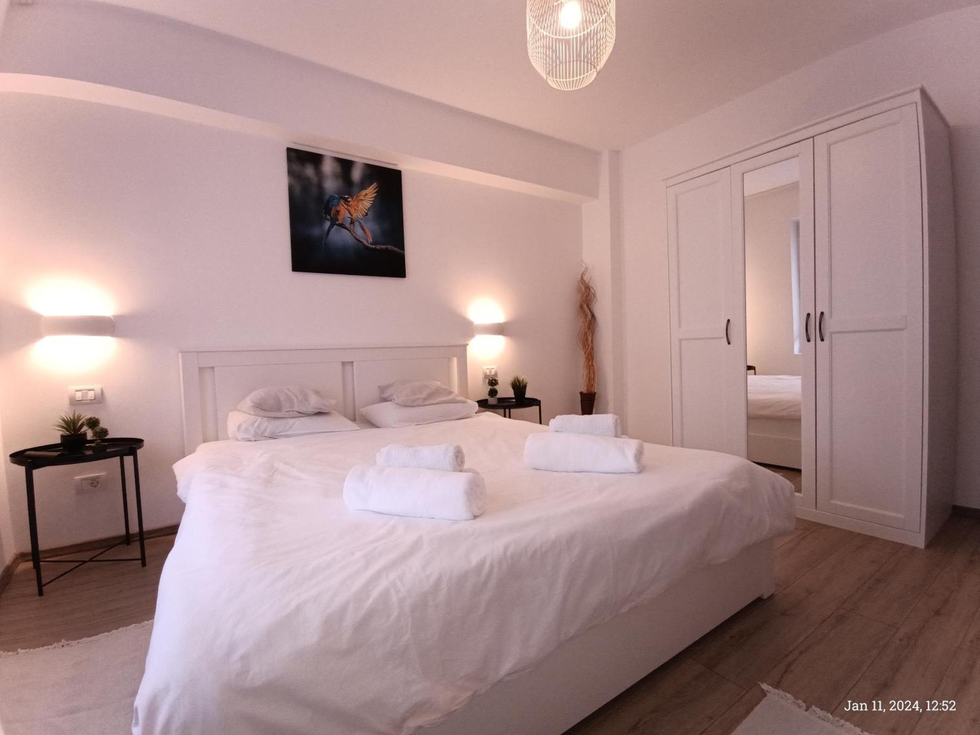 Cozy Apartment City Center Bucarest Extérieur photo
