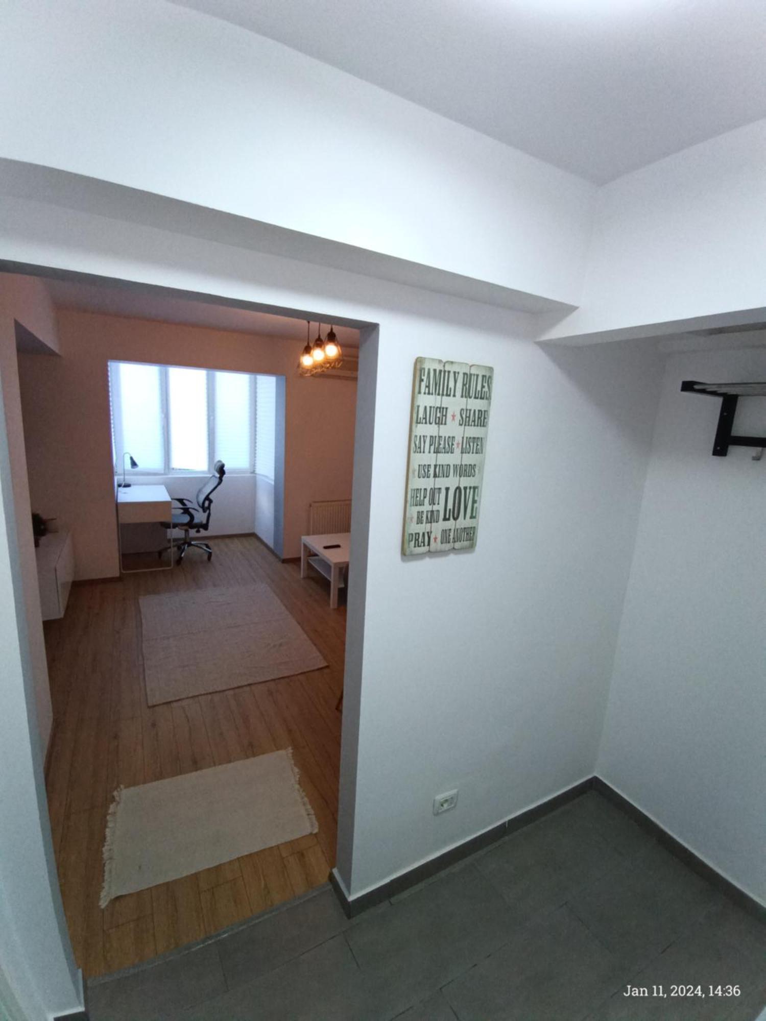 Cozy Apartment City Center Bucarest Extérieur photo
